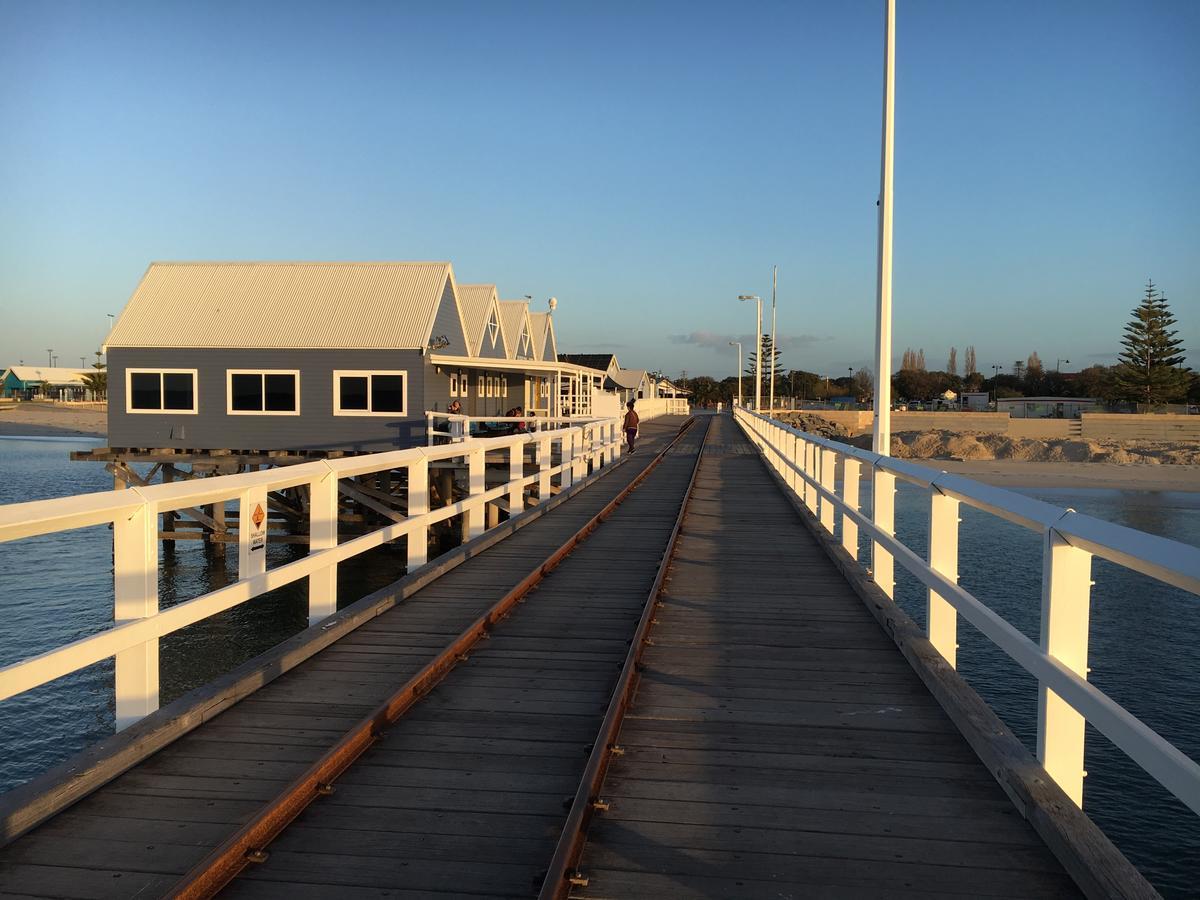Bunkers Backpackers Busselton Exterior foto